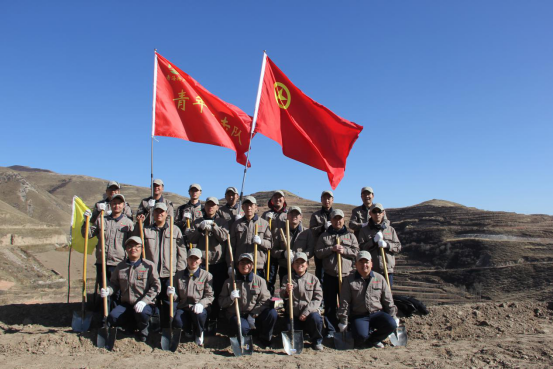 有一種奉獻叫&ldquo;五四精神&rdquo;，有一種擔當叫&ldquo;青年突擊隊&rdquo;